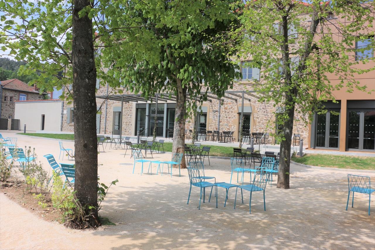 Le Felicien Hotel Saint-Félicien Buitenkant foto
